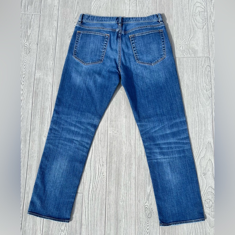 J. Crew Factory Sutton Straight Jeans Size 32x28 - Picture 2 of 7